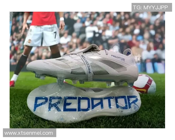 球星狂力踢鞋挑战足球鞋极限耐久性瞬间破裂搞笑画面曝光