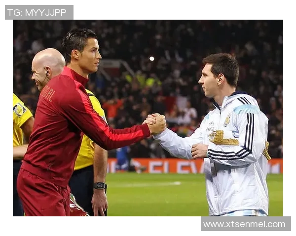 足球巨星风云榜：从梅西到C罗的传奇足迹与荣誉征程