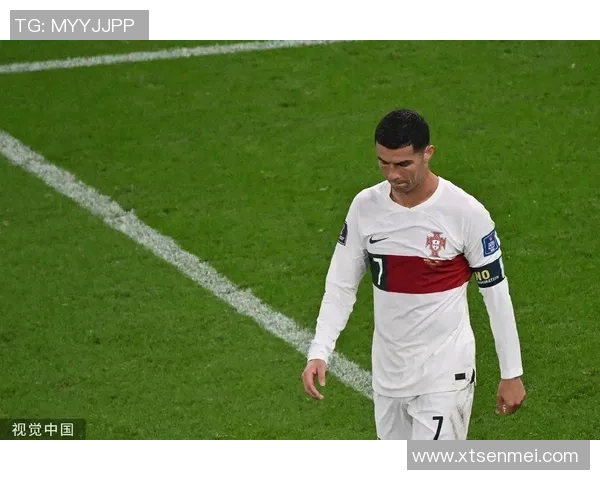 足球球星因伤泪别赛场伤痛背后的坚强与无奈心路历程图解