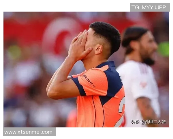 足球球星眼神空洞背后的心理迷茫与职业生涯的深层困境